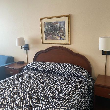 Red Dog Inn Terrace Bay Экстерьер фото